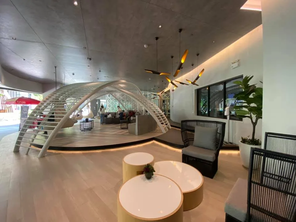 Elio Del Nest Udomsuk — photo 2