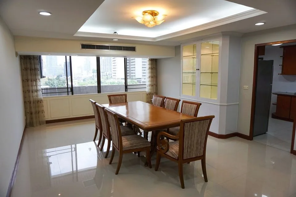 Empire House — photo 4