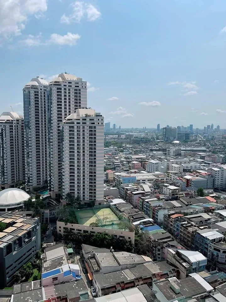 Park Origin Phromphong — photo 16