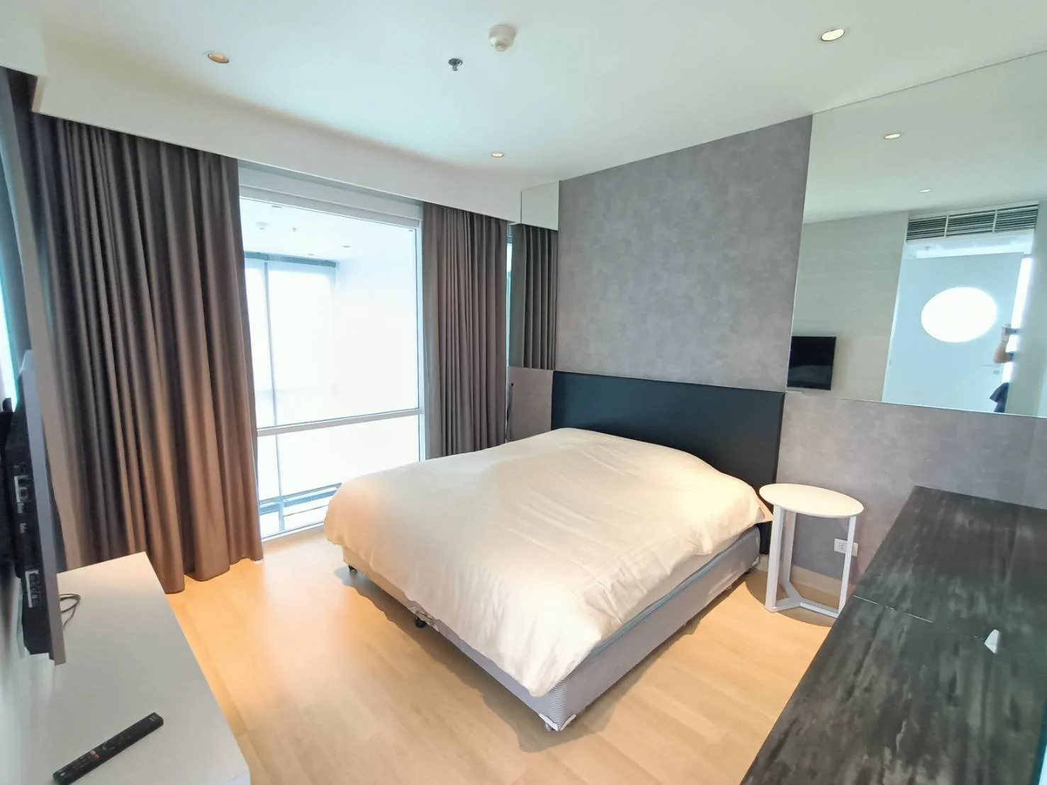 The Emporio Place — photo 10