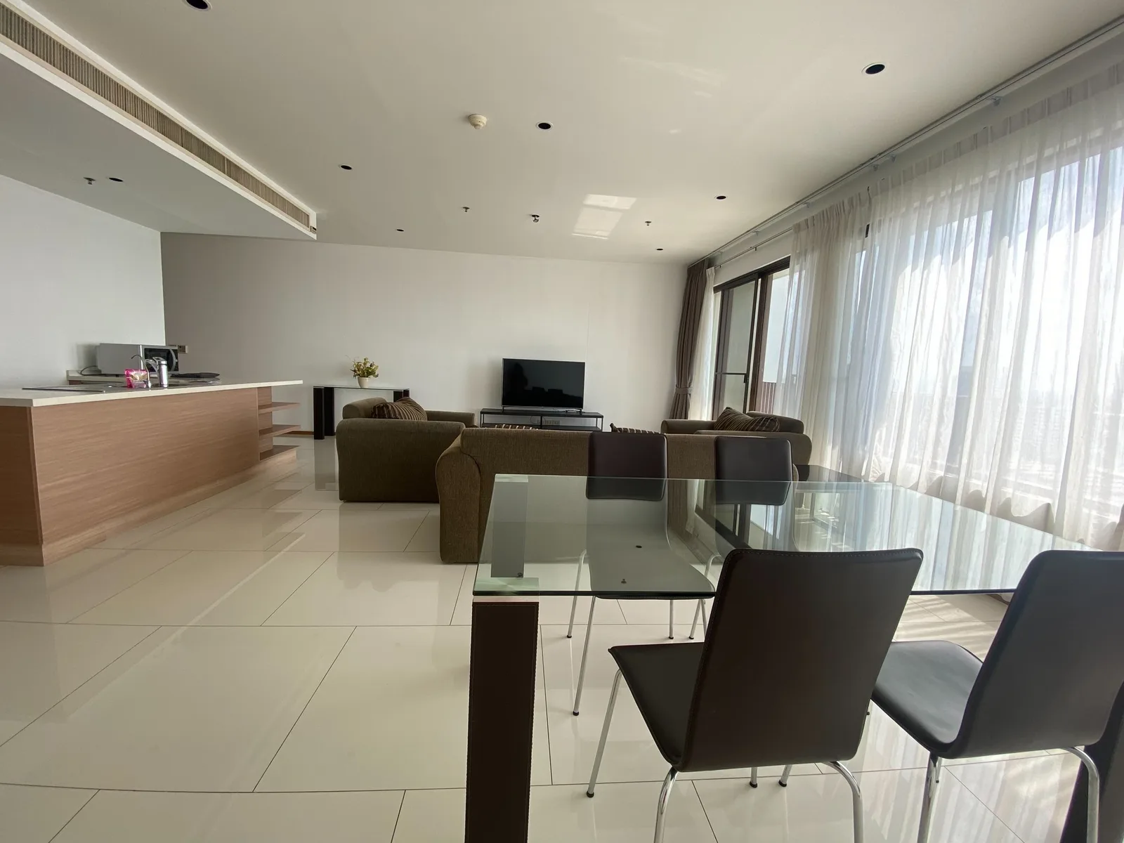 The Emporio Place — photo 3