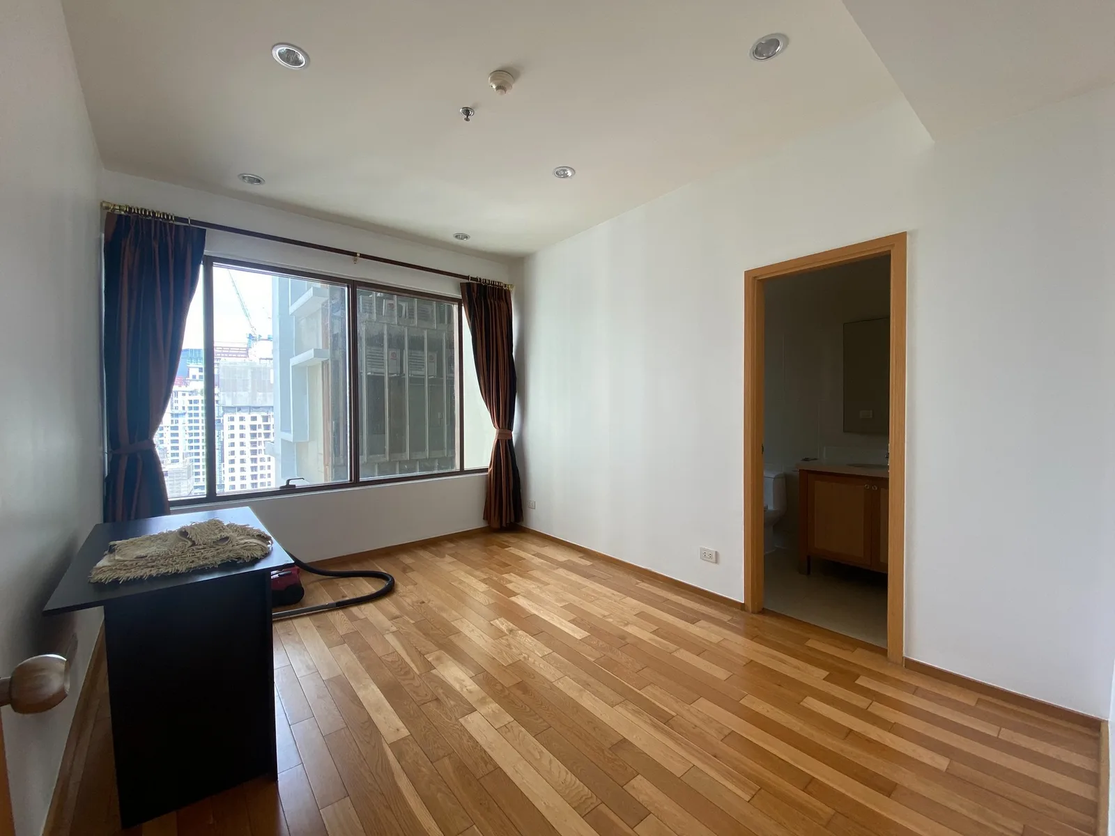 The Emporio Place — photo 7