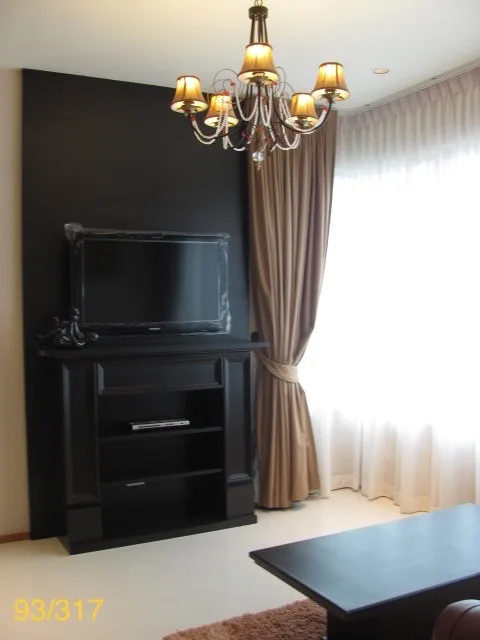 The Emporio Place — photo 3
