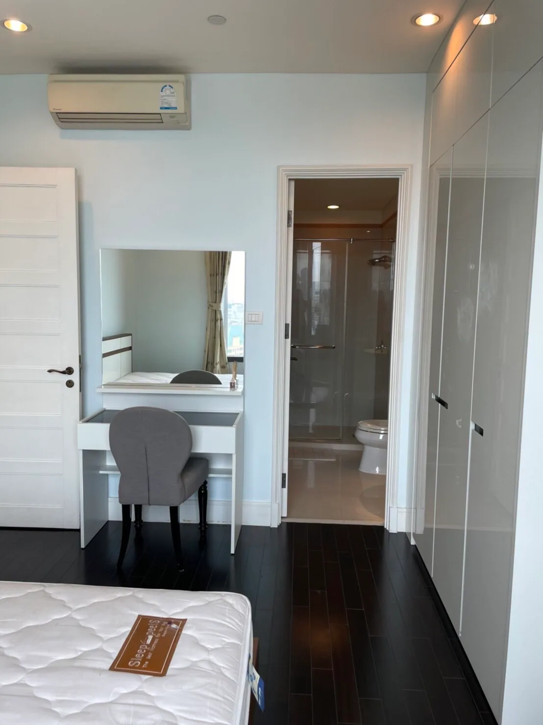 Aguston Sukhumvit 22 — photo 17