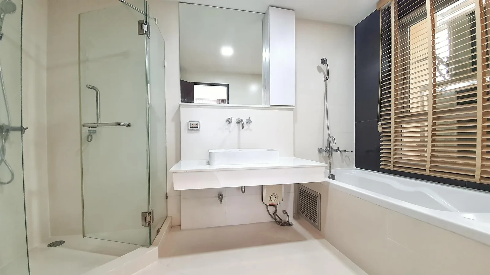 The Address Sukhumvit 42 — photo 7