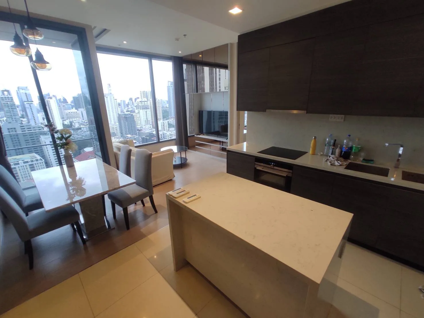 The Esse Asoke — photo 2