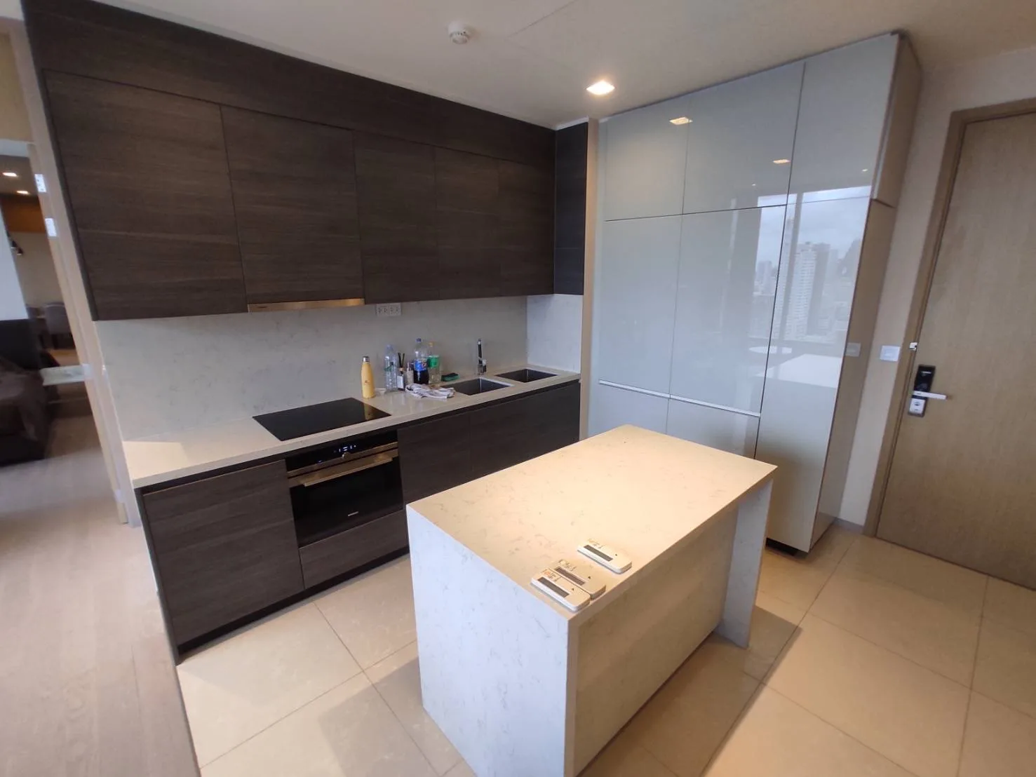The Esse Asoke — photo 4