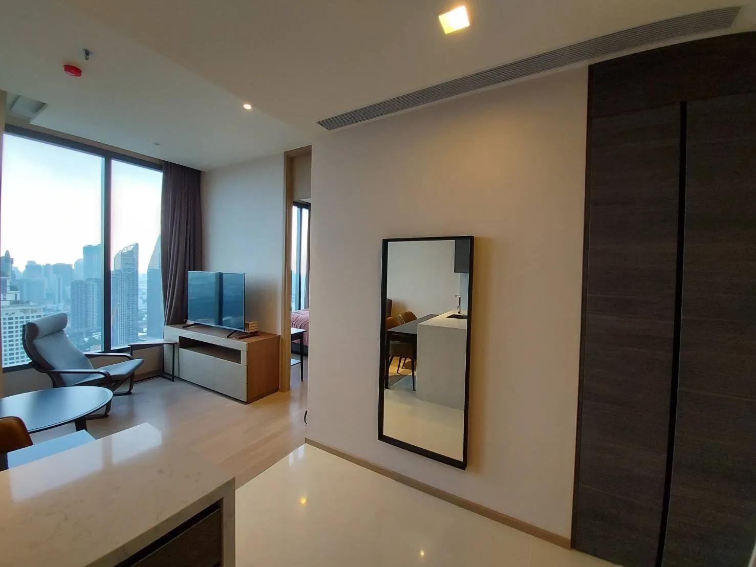 The Esse Asoke — photo 7