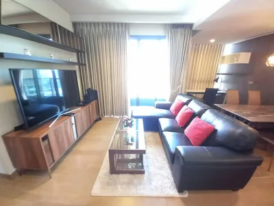 The Lumpini 24