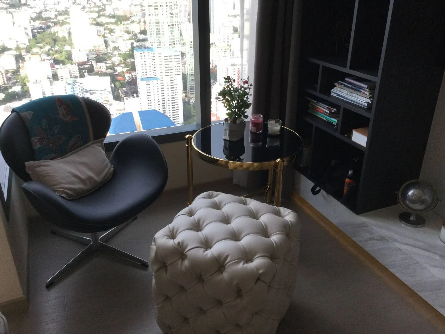 The Esse Asoke — photo 2
