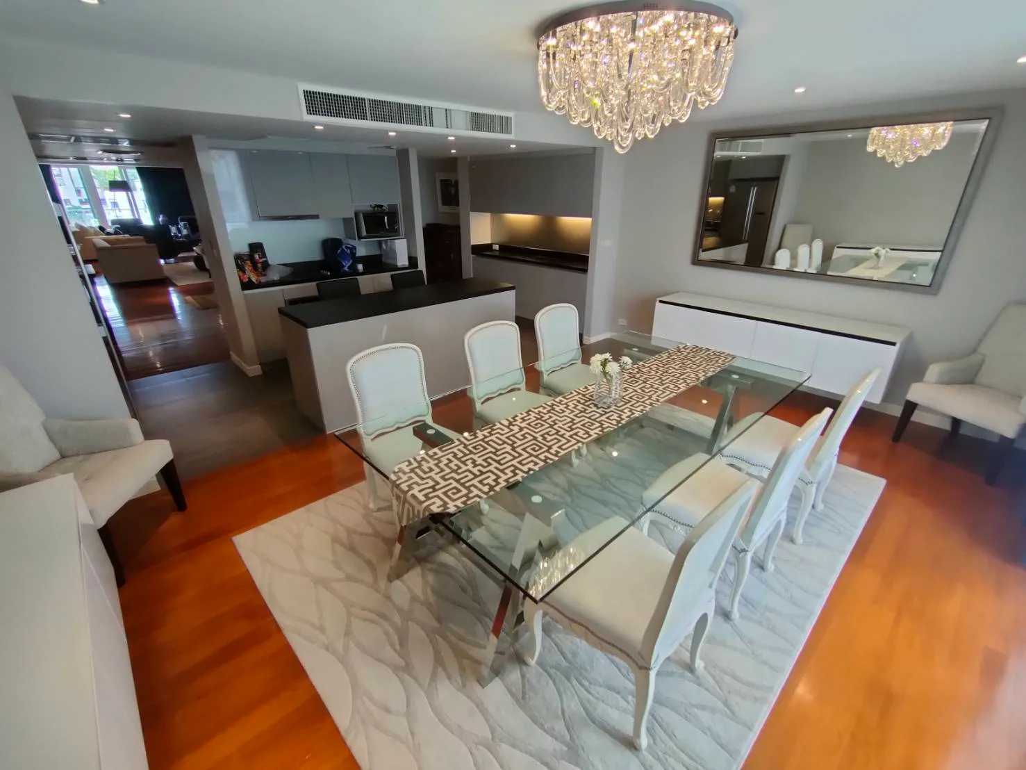 La Citta Penthouse — photo 4