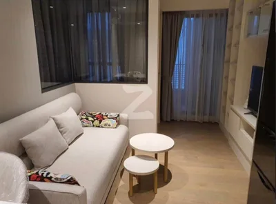 Runesu Thonglor 5