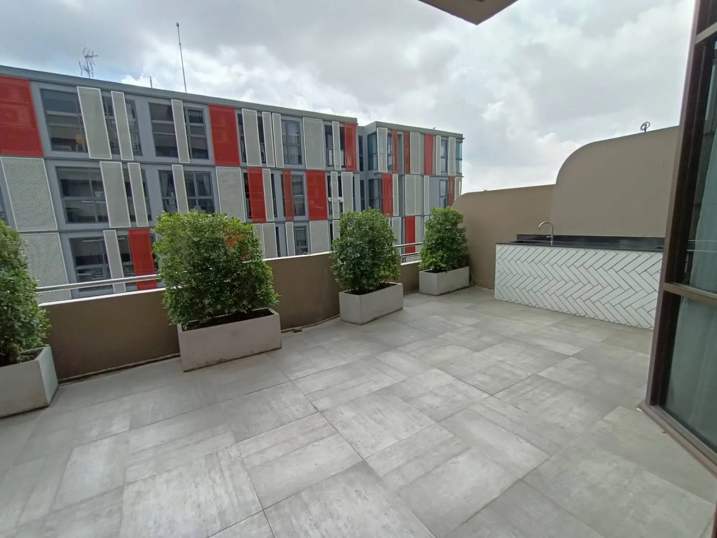 THEA Serviced Apartment — photo 4