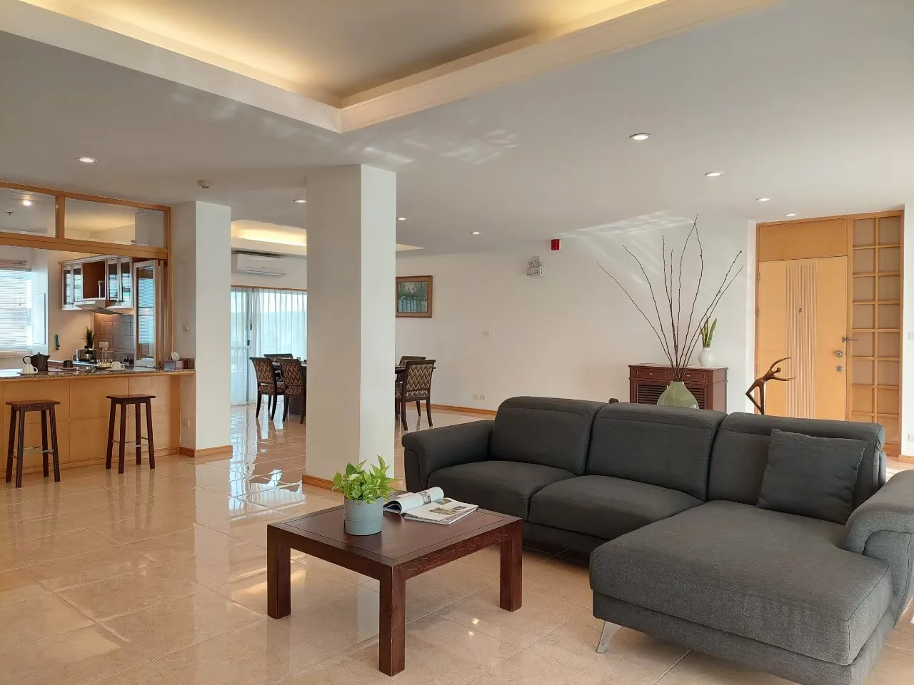 Esmeralda Apartments — photo 4