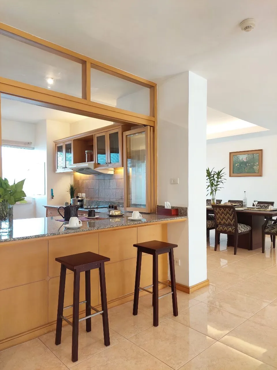 Esmeralda Apartments — photo 5