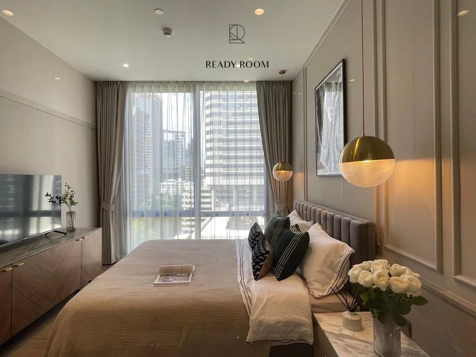 Muniq Langsuan — photo 11