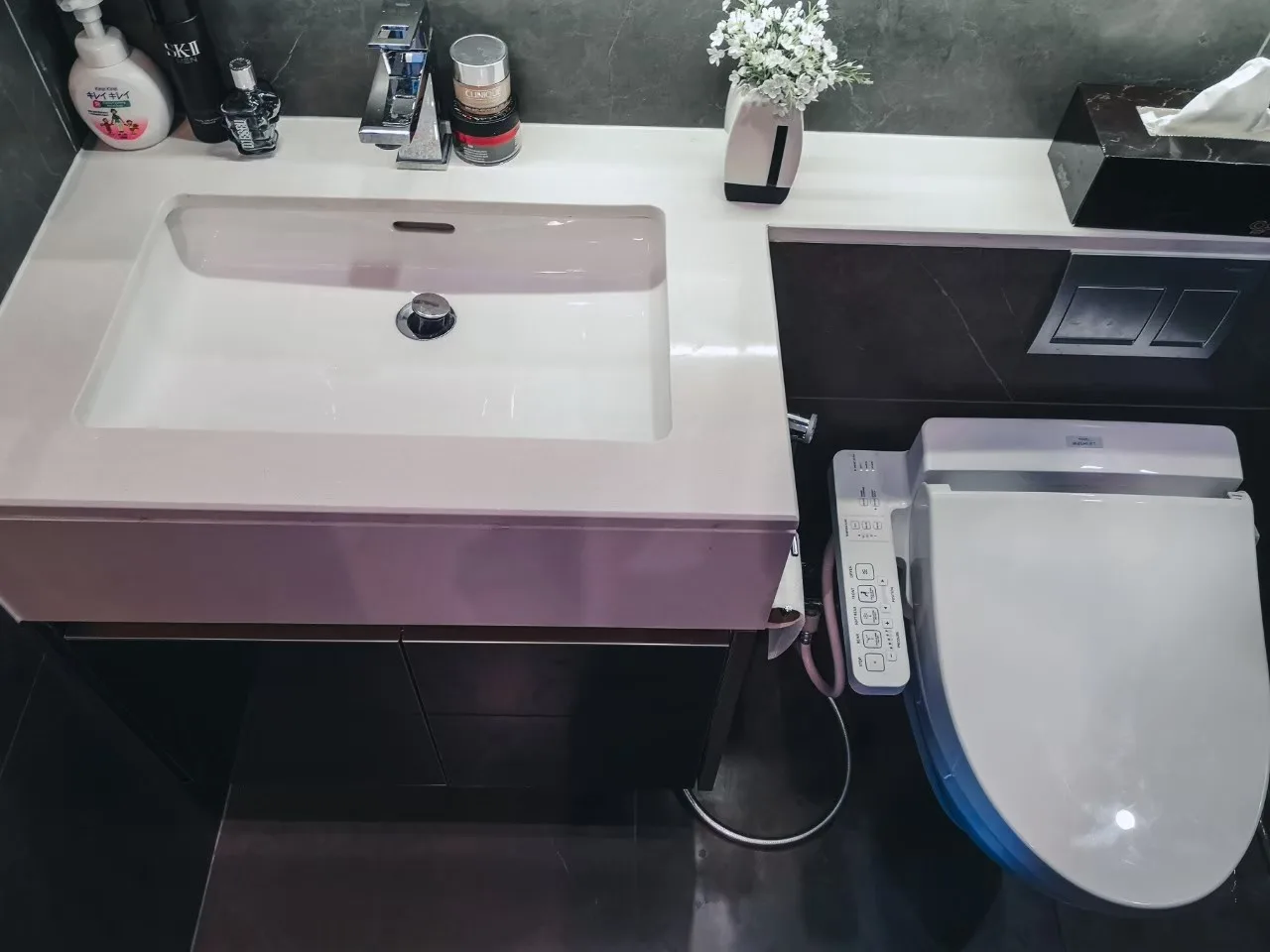 The Esse at Singha Complex — photo 16