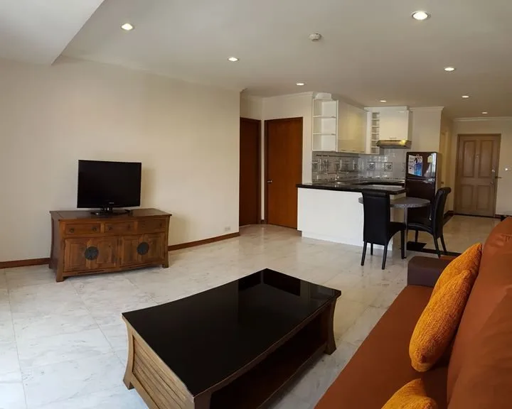 Baan Sukhumvit 36 — photo 2