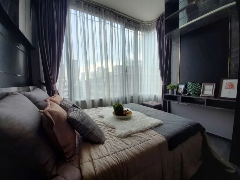 Edge Sukhumvit 23 — photo 10