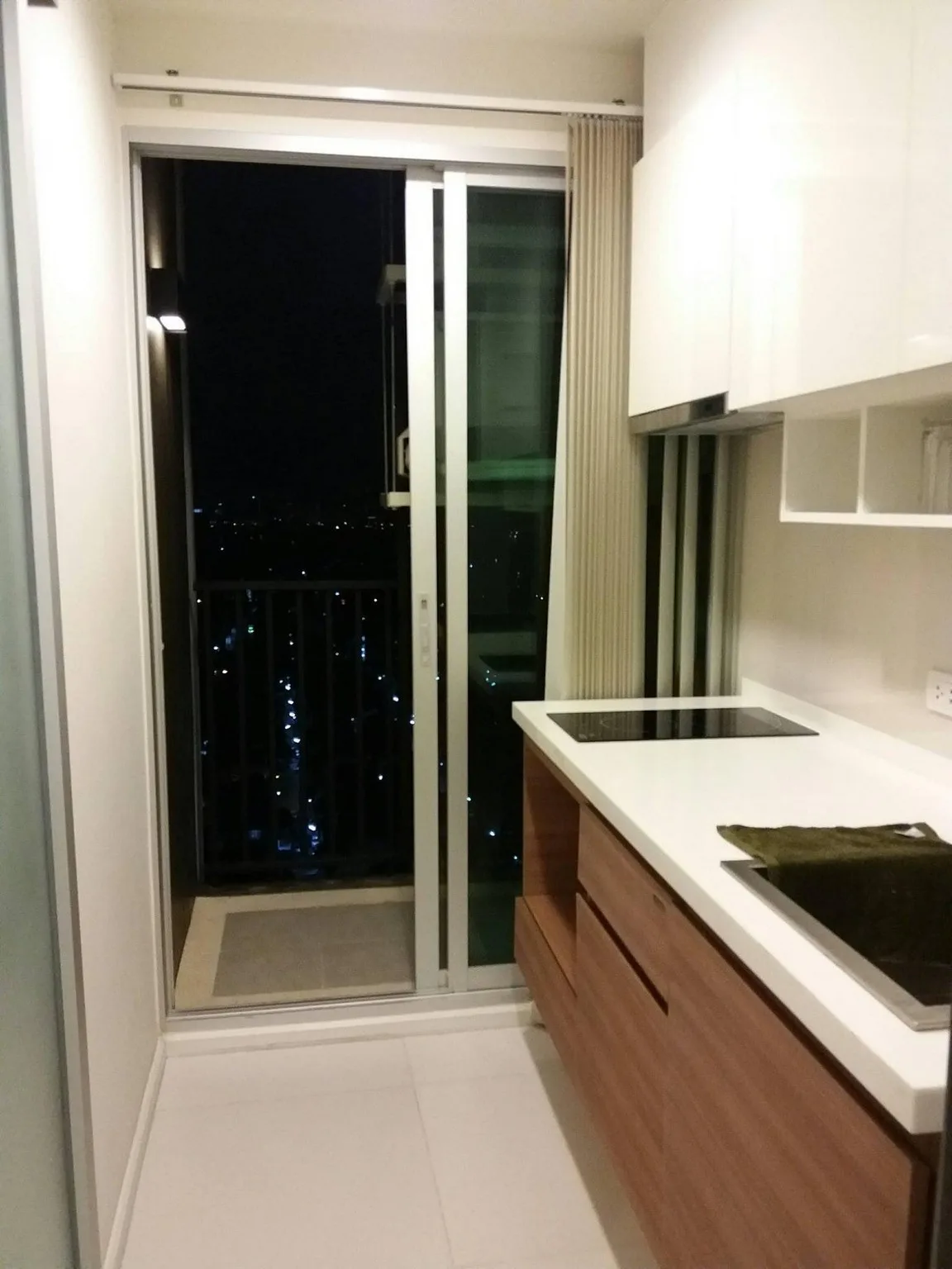 Fuse Chan - Sathorn — photo 5