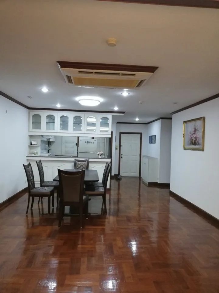 Riverine Place — photo 3