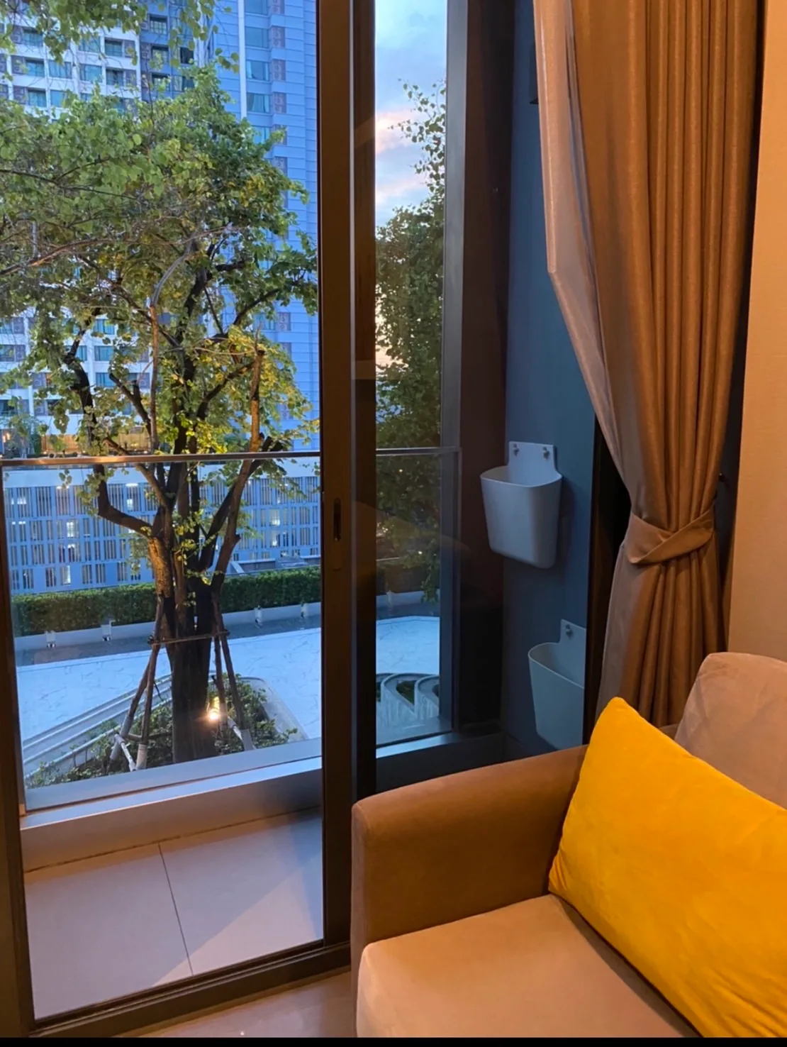 The Esse at Singha Complex — photo 2