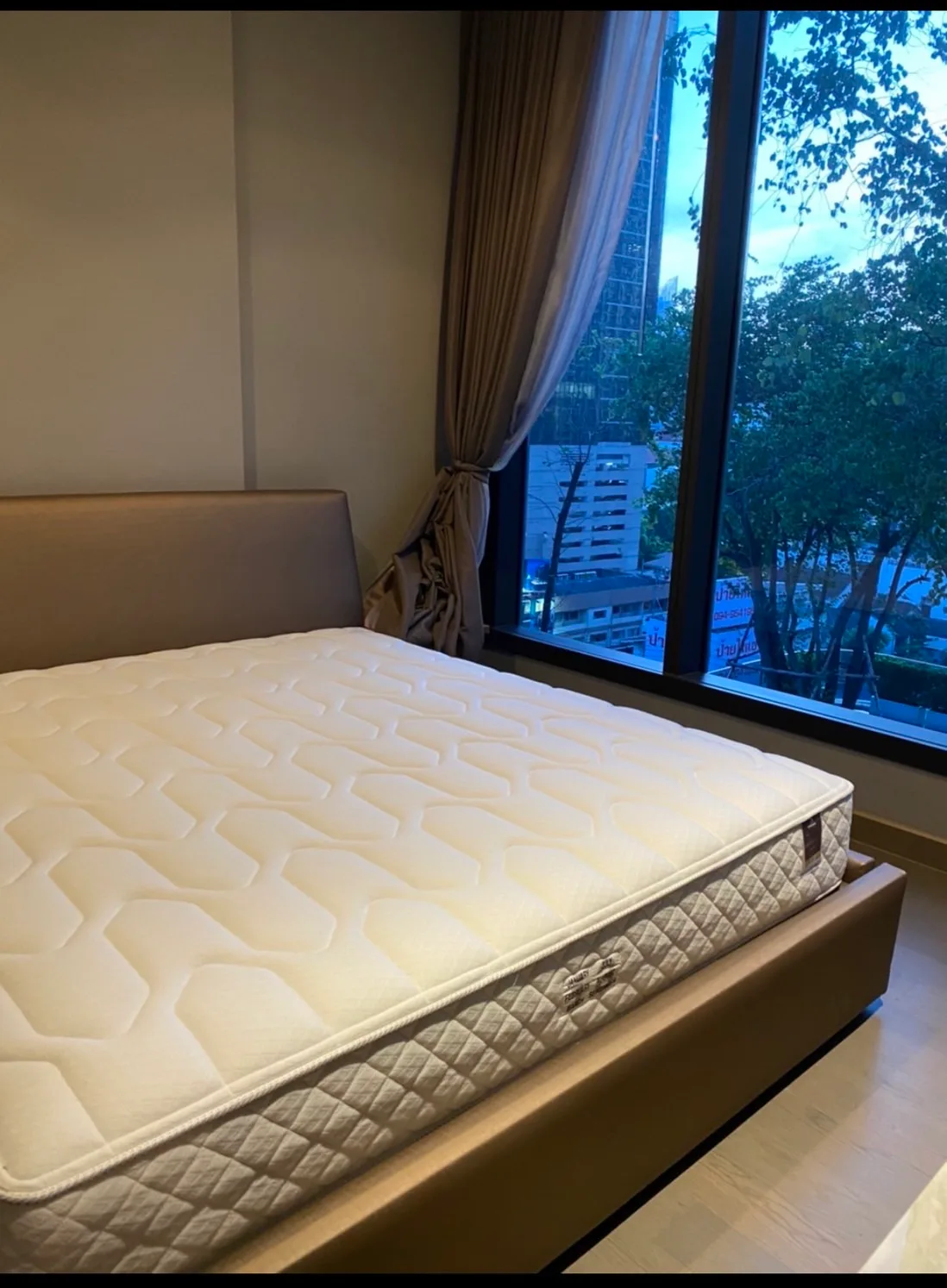 The Esse at Singha Complex — photo 3