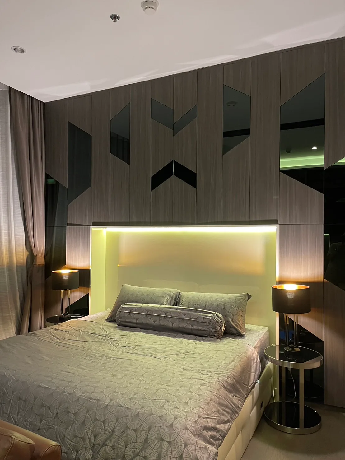 The Esse at Singha Complex — photo 5