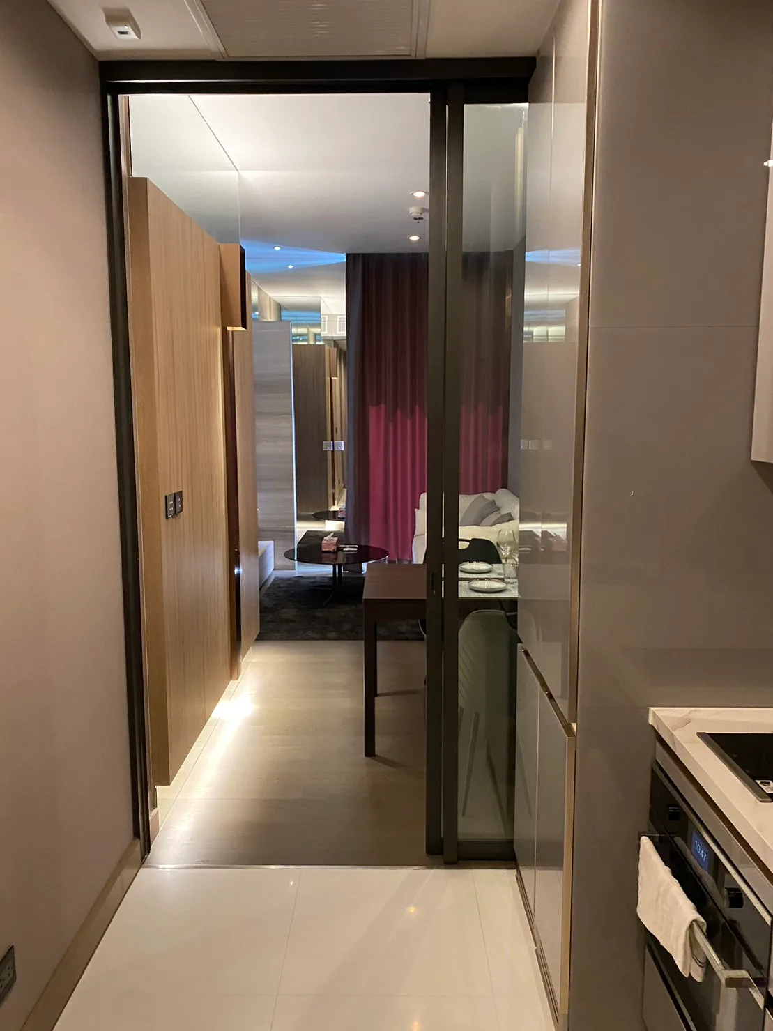 The Esse at Singha Complex — photo 6