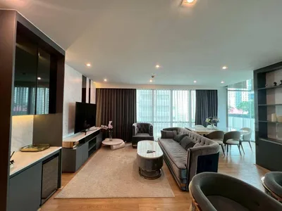 The Room Sukhumvit 21