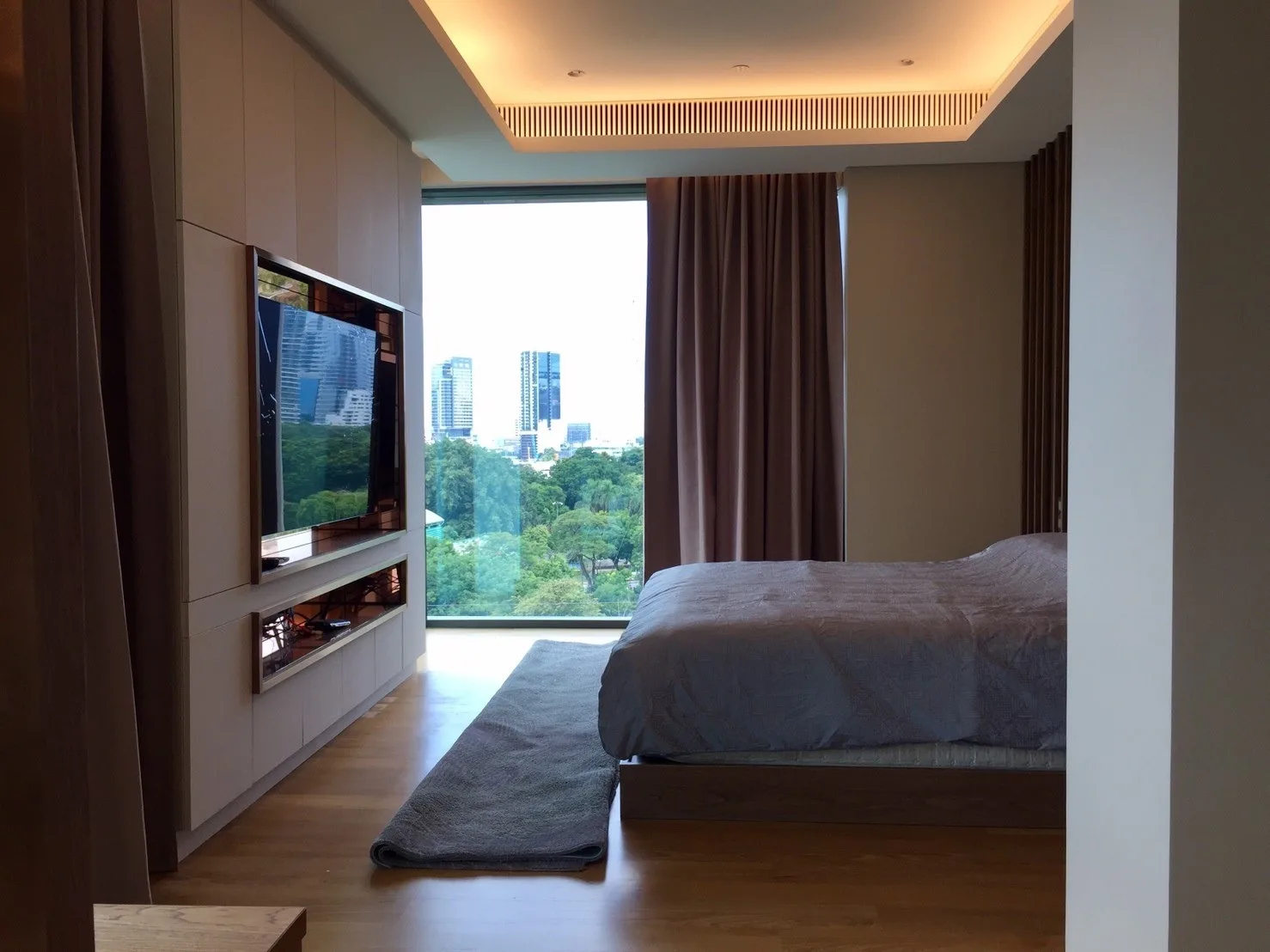 Sindhorn Tonson — photo 6