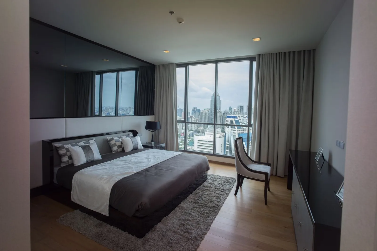 Hyde Sukhumvit 13 — photo 5