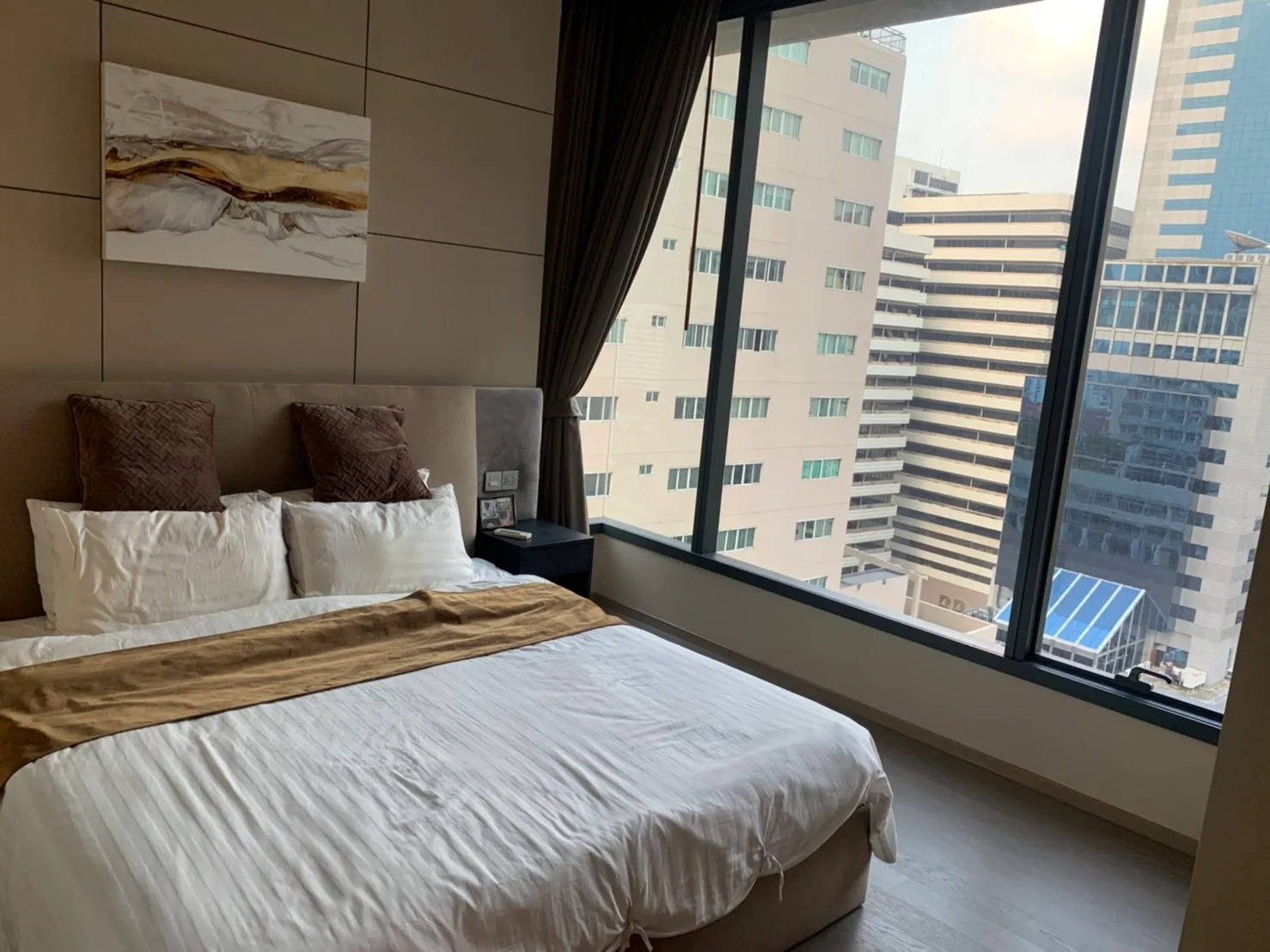 The Esse Asoke — photo 4