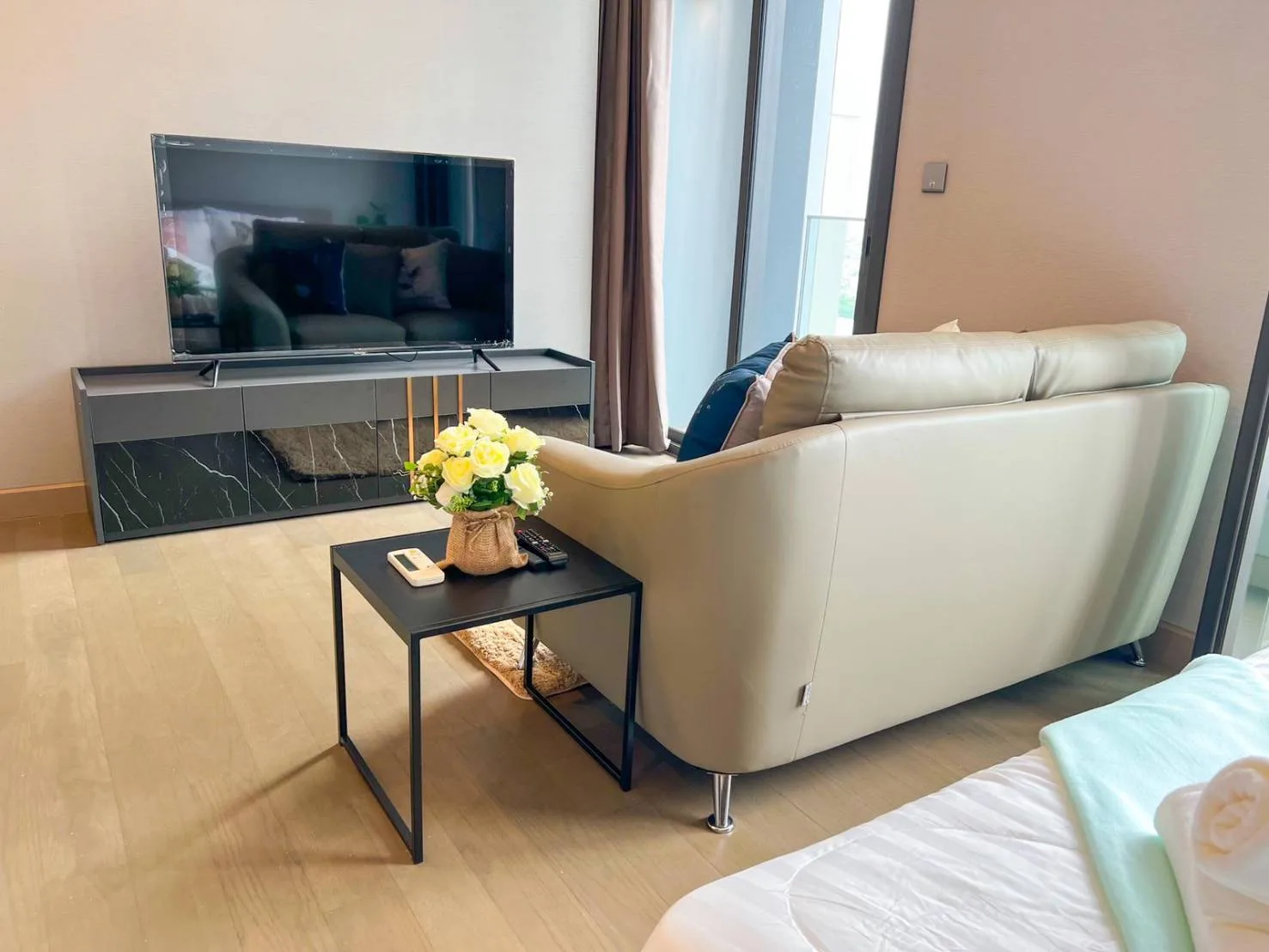 The Esse at Singha Complex — photo 3