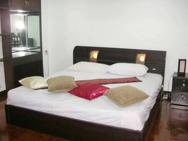 Prasanmit Condominium — photo 8
