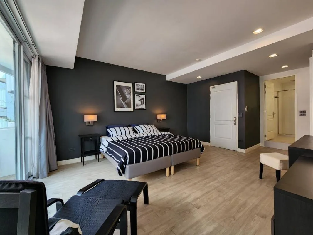 Premier Condominium — photo 10