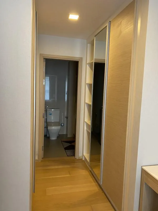 LIV@49 — photo 8