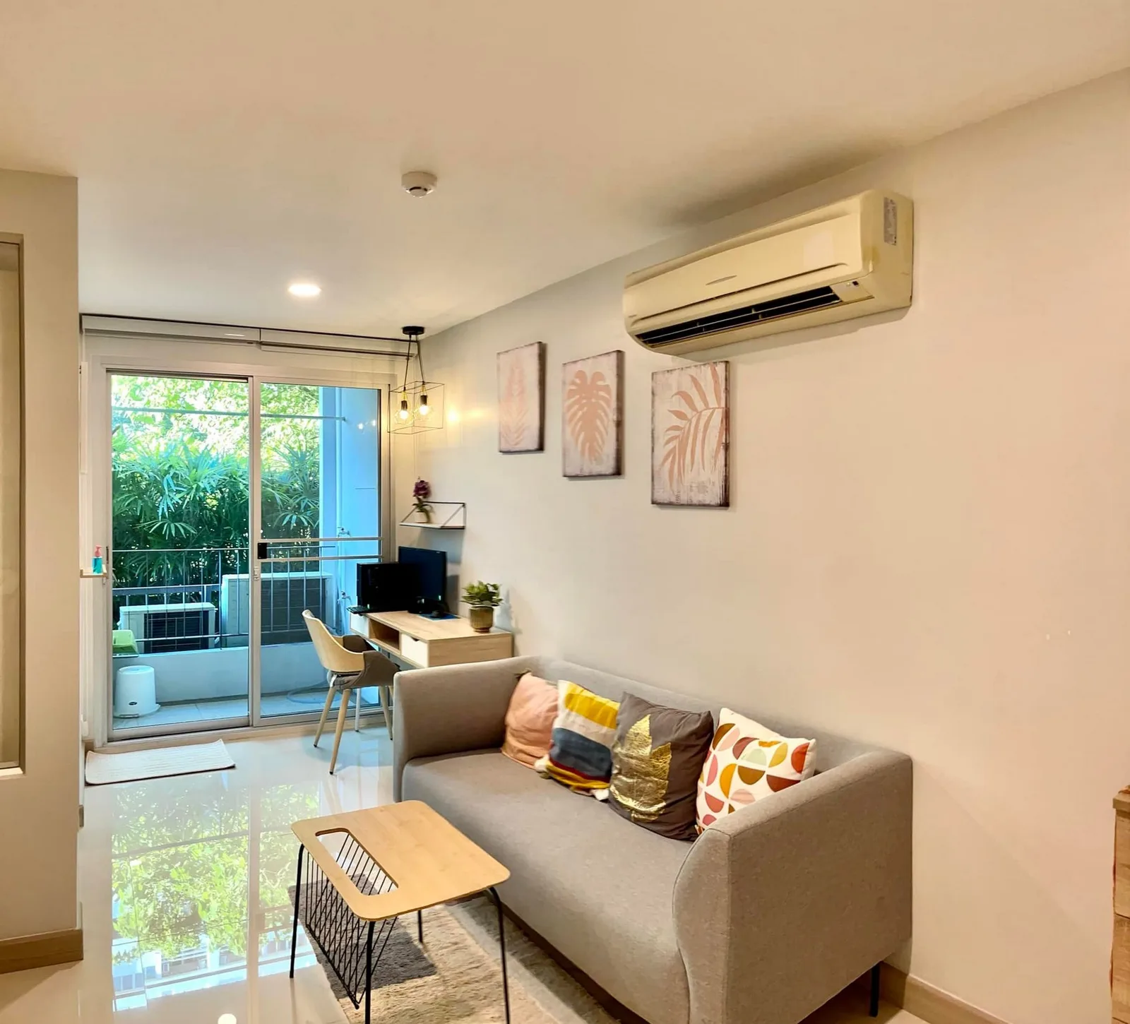 The Clover Thonglor — photo 2