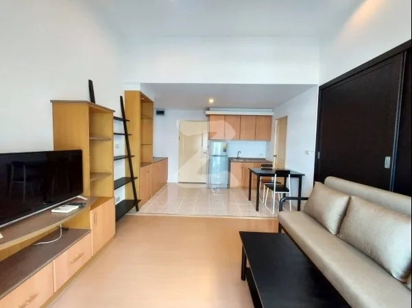 Silom Terrace — photo 3