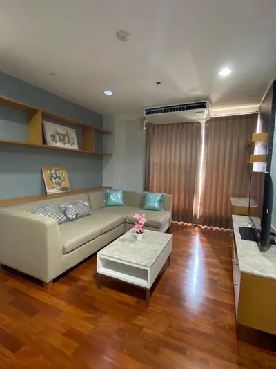 Pathumwan Resort
