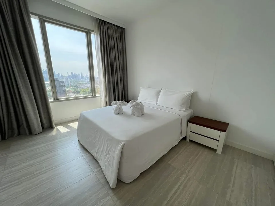 185 Rajadamri — photo 10