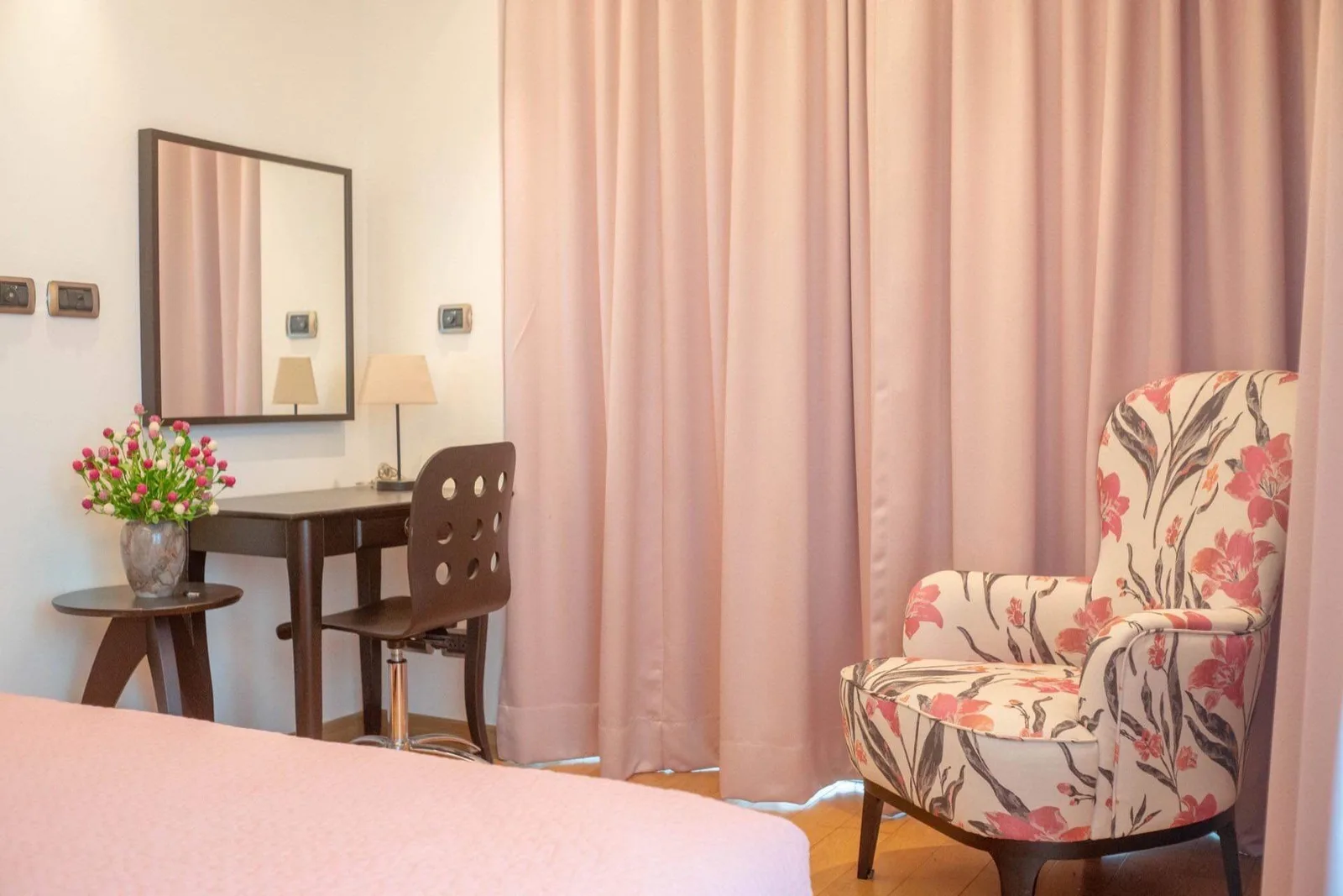 Le Monaco Residence Ari — photo 6