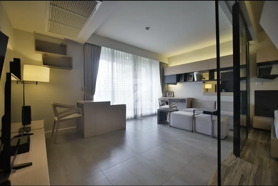 Circle S Sukhumvit 12 — photo 5