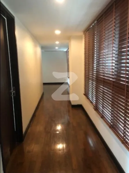 The Lanai Sathorn — photo 4