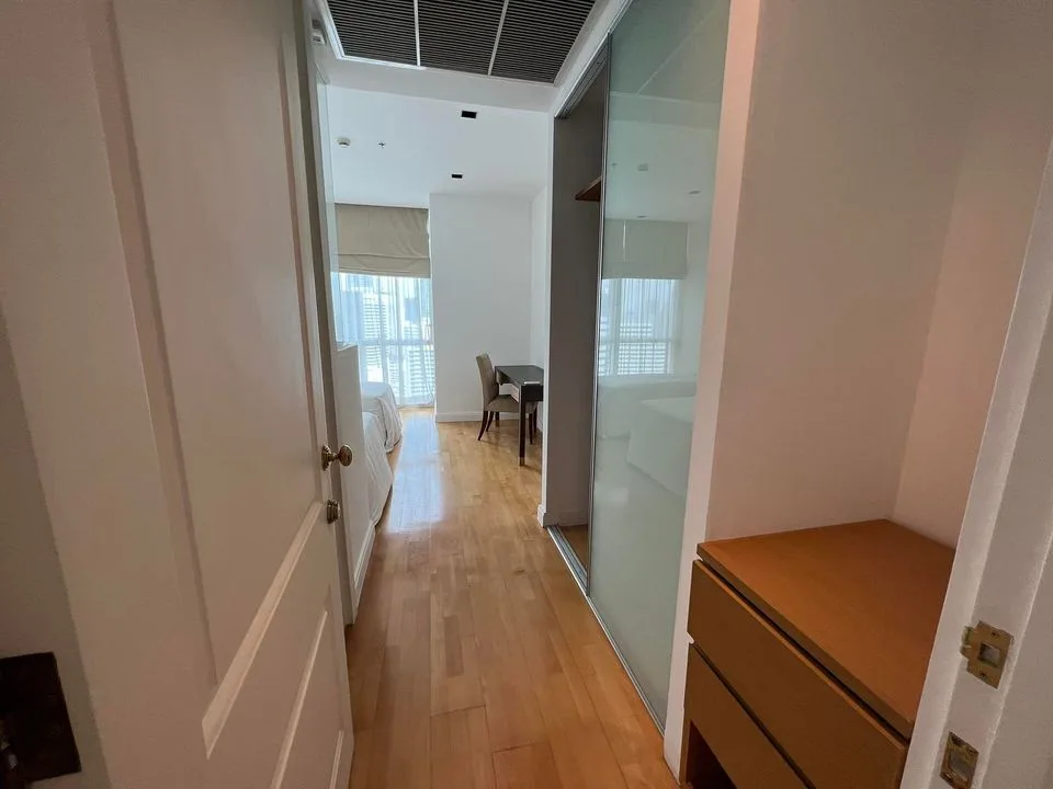 Athenee Residence — photo 11