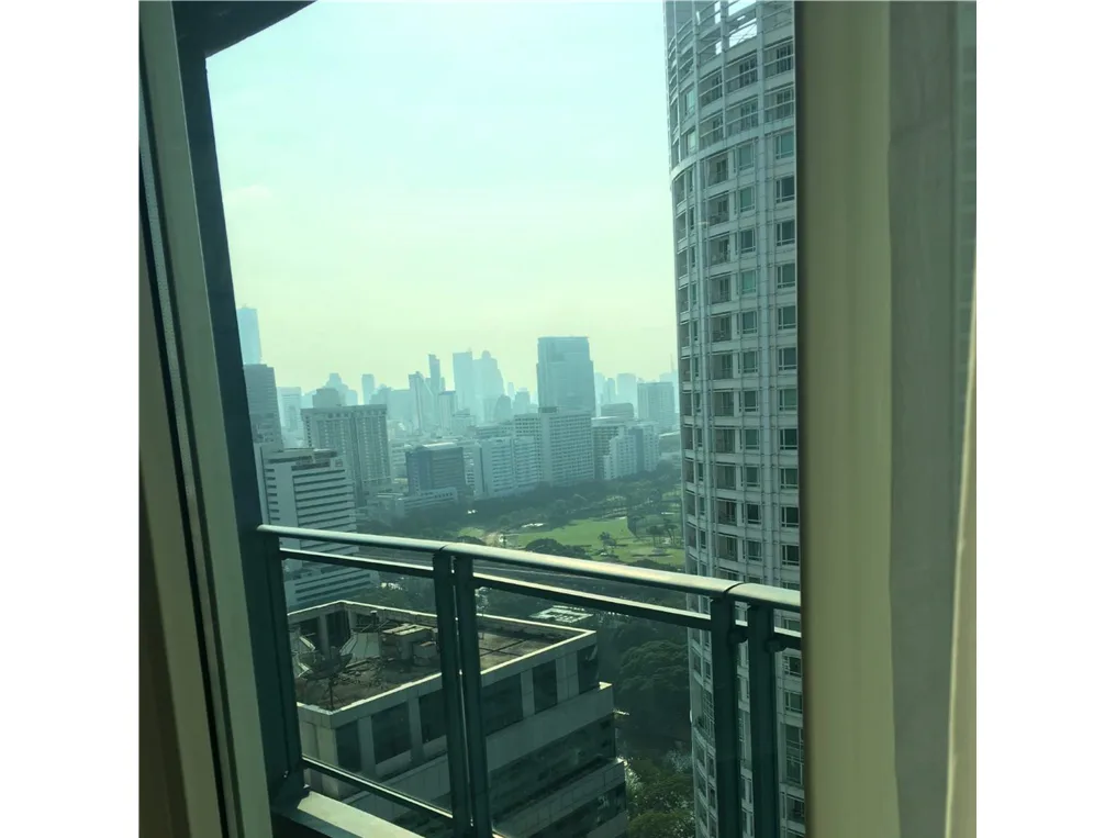 Q Langsuan — photo 4
