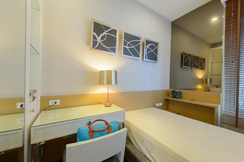 Q Langsuan — photo 13