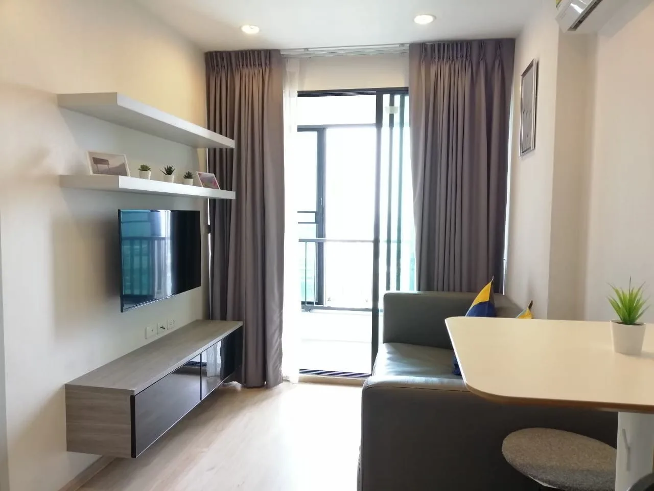 Ideo Sathorn - Thaphra — photo 4