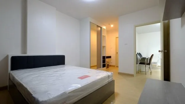 Supalai Loft @Talat Phlu Station — photo 4