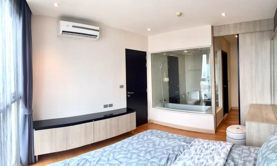 Sky Walk Condominium — photo 8